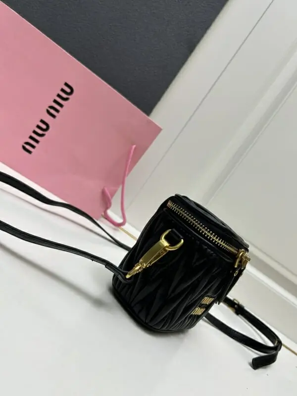 miu miu aaa qualite mini sac a main pour femme s_12105a02